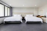 Aewol Stay in Jeju Hotel&Resort - Balkoner