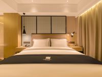 宜尚酒店(烟台开发区金沙滩店) - 标准大床房
