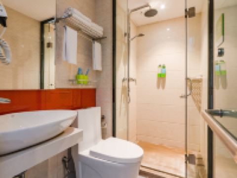 唐山锦隆派主题酒店 - 豪华大床房