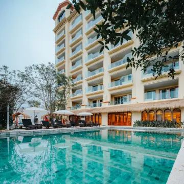 Mount Emei Zhizhu Resort Hotel Hotels near Emeishan Railway Station