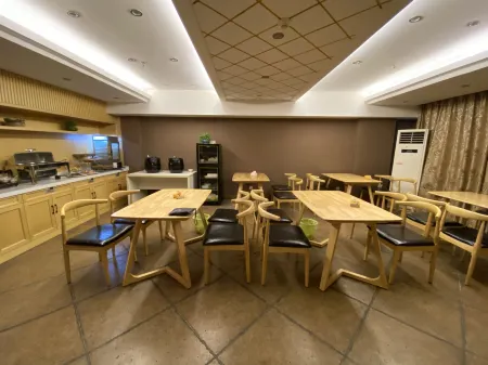 Home Inn Tongbai Yun Hotel (Funing Shanghai Road Funing Middle School)