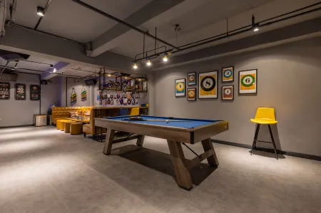 Qianxi Holiday Mansion Villa Party Hall Отели рядом с достопримечательностью «Chaweng Ancient Town»