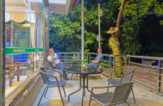 TOWO Top Hotel (Zhengbiao Shop of Zhuhai Airport)