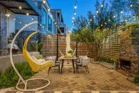 Anna's Gypsy Garden Hotel