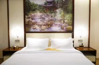 โรงแรมบ้านสวนหล่อฝู
