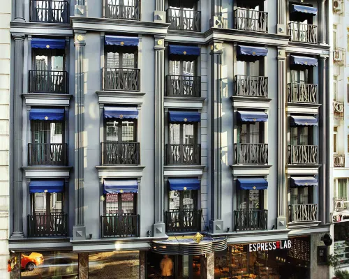 Euro Design Hotel Hotels near Rustem Pasha Mosque