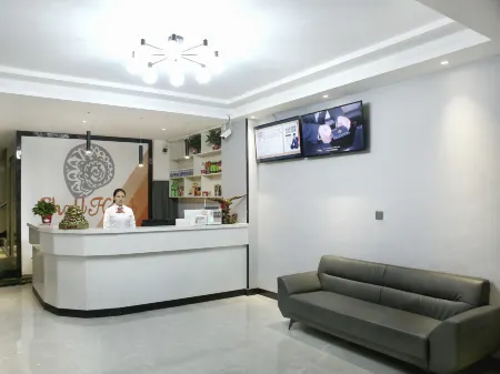 Shell Hotel (Tongxu Shangye Road) Отели в г. Тунсюй