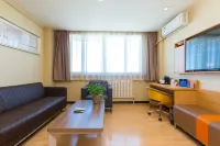 IU Hotel Hotels near Beijing West Railway Station