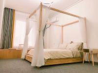 青岛十年之间自助酒店 - 尊贵日式大床房