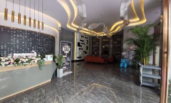 Xuanwei Hi Dream Light Luxury Hotel (North Passenger Transport Station Meihuan Park Branch)