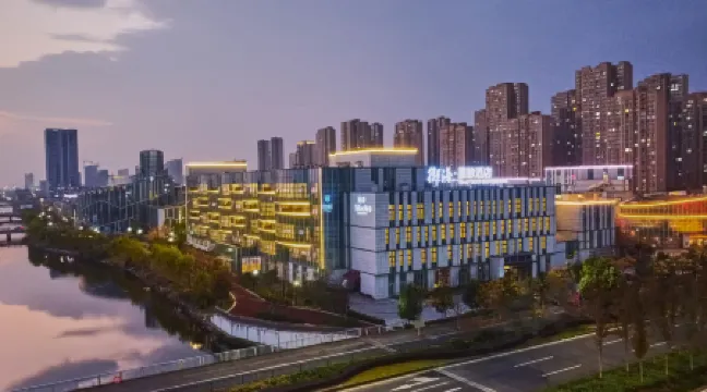 Mochi Hotel (Hangzhou Bay Financial Plaza)