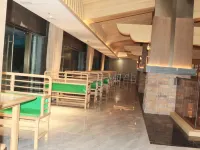Yihaoquan Piaofu Hot Spring Hotel 廬江のホテル