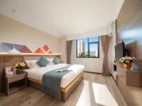 Borrman Hotel (Yuxi Wanda Plaza People's Hospital) Hotel di Yuxi