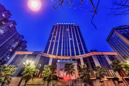 Star Luxury International Hotel