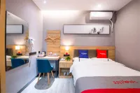 Junyi Hotel (Yangzhou Dongguan Street Store) Hotels in Yangzhou