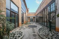 Fireworks Homestay (Yichun Wanzhai Ancient City Scenic Area Store) Hotel in zona Mao Zedong Former Residence