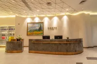 LANOU Hotel (Qingyuan Shunying Times Qingcheng Station) - 3-Star