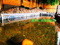 美程里酒店(莫干山逍遥度假村店) - 室内游泳池