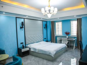 Wuhai Shuyi Theme Apartment