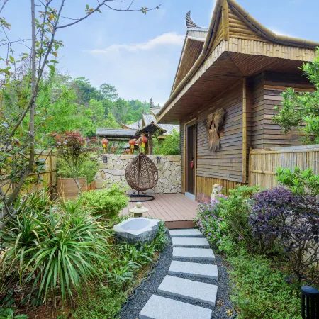 Rongjia Guoyun Hot Spring Resort Hotels in Heping
