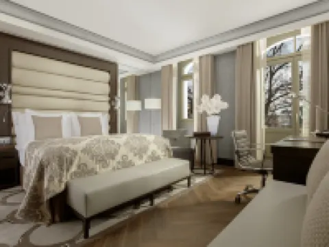 โรงแรมรอยัล ซาวอยและสปา โรงแรมในโลซาน