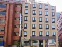 Pod Select Hotel Tokyo Shinjuku Hotels near Takashimaya (Shinjuku Store)