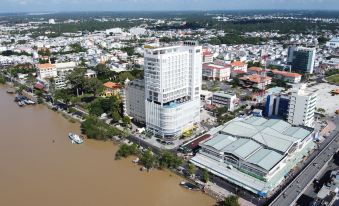 Diamond Stars Ben Tre Hotel