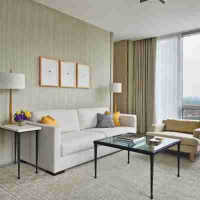 Four Seasons Hotel Toronto Rooms