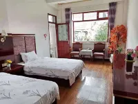 Lintan Yingbin Farm Stay - Balkoner