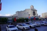 Homeinn Plus Hotel (Changchun Railway Station)
