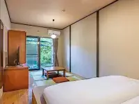 Sengokuhara Shinanoki Ichinoyu Hotels near Hakone Venetian Glass Museum (Glass Forest)