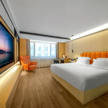 Harbin Central Street Huasu Yishe Boutique Hotel (Saint Sophia Church) Отели рядом с достопримечательностью «Jingyang Pedestrian Street (Daxin Street)»