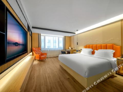 Harbin Central Street Huasu Yishe Boutique Hotel (Saint Sophia Church)