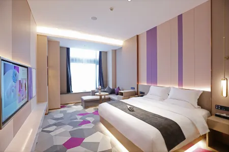 Lifeng Hotel (Guangzhou health ark store)