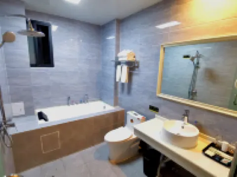 Yuetian Business Hotel