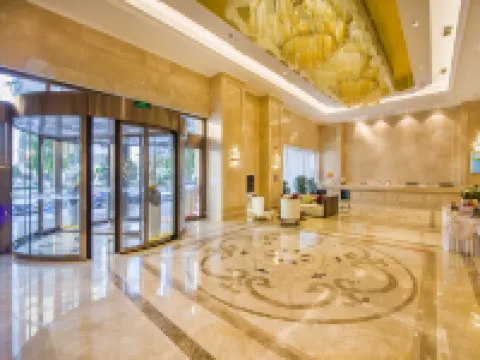 UP IN THE CLOUDS hotel Hotels in Chibi