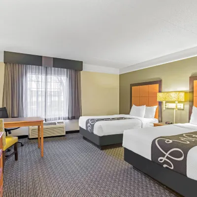 La Quinta Inn & Suites by Wyndham Birmingham Homewood Hotels near Birmingham Crossplex