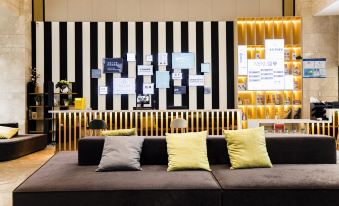 Magnotel Hotel (Shanghai Beiqinggong Road)