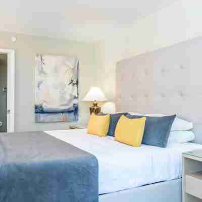 Diamond Head Beach Resort Rooms