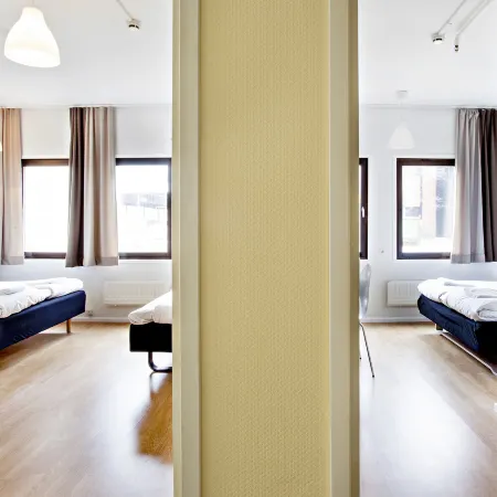 Hotel Dialog