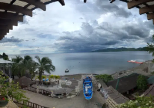 Pier Uno Dive Resort