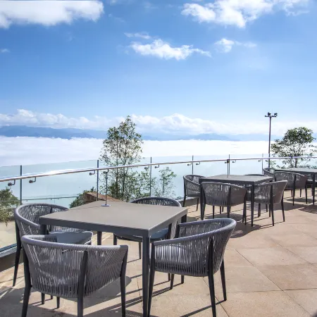 Xikang Wellness & Resort Jinggu Baima Mountain