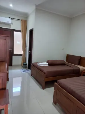 Omah Paulan Guest House Hoteles en Kartasura