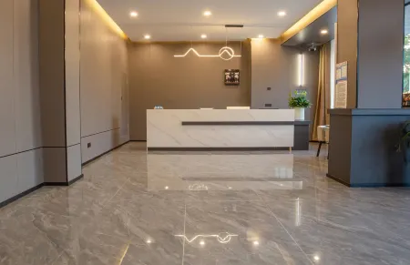 Jinhu Yunji Light Residence Hotel