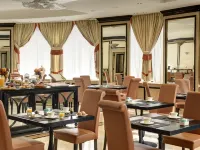 UNA Hotels Scandinavia Milano Hotel berhampiran Gerbang Keamanan