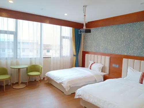 Zoige Huangheju Tibetan Herbal Spa Homestay
