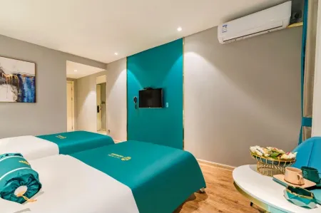 Jing Ling Jia Ri Business Hotel Отели рядом с достопримечательностью «Автобусная станция Нин-Чу»