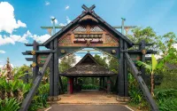 Xishuangbanna Menghai Cloudside Mountain Villa