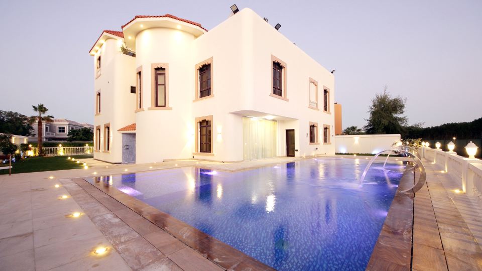 Luxury 5 Bedroom +Maid With Pool - Falcon City