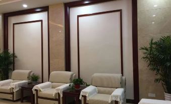 Wanjing Hotel (Mocheng Lakeside Plaza)